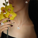 贝母蝴蝶兰锁骨链